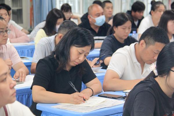 家长学校家长会 (7) 家长学校家长会 (7)